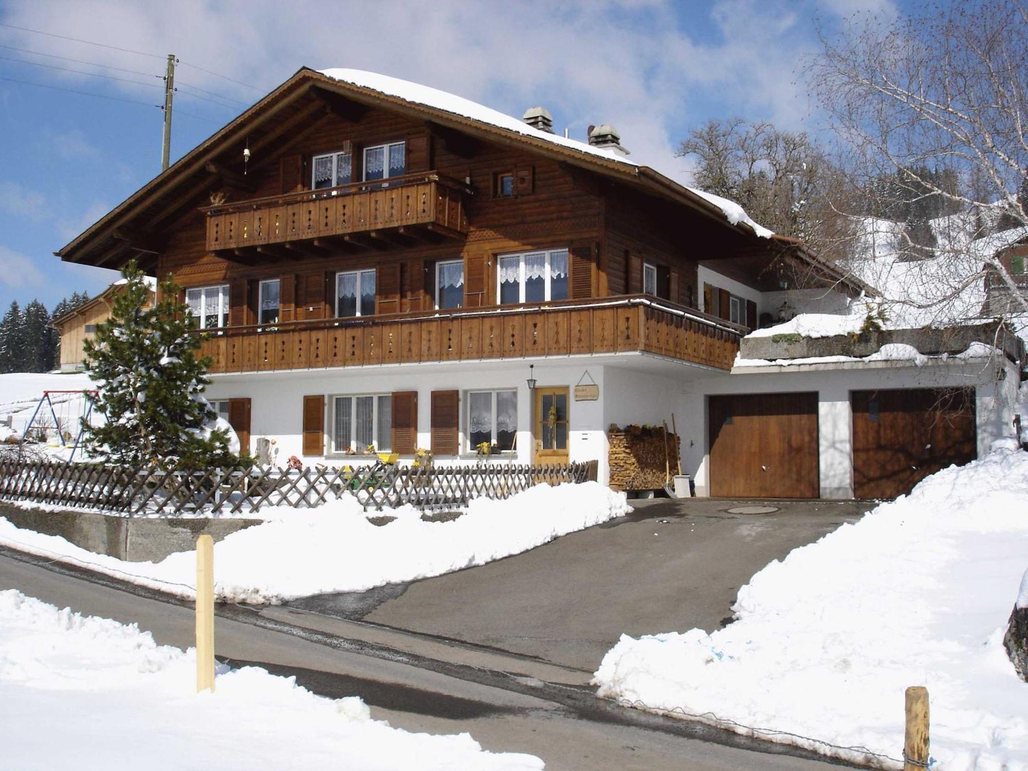 Chalet Sunneschyn Schwanden  Eksteriør billede