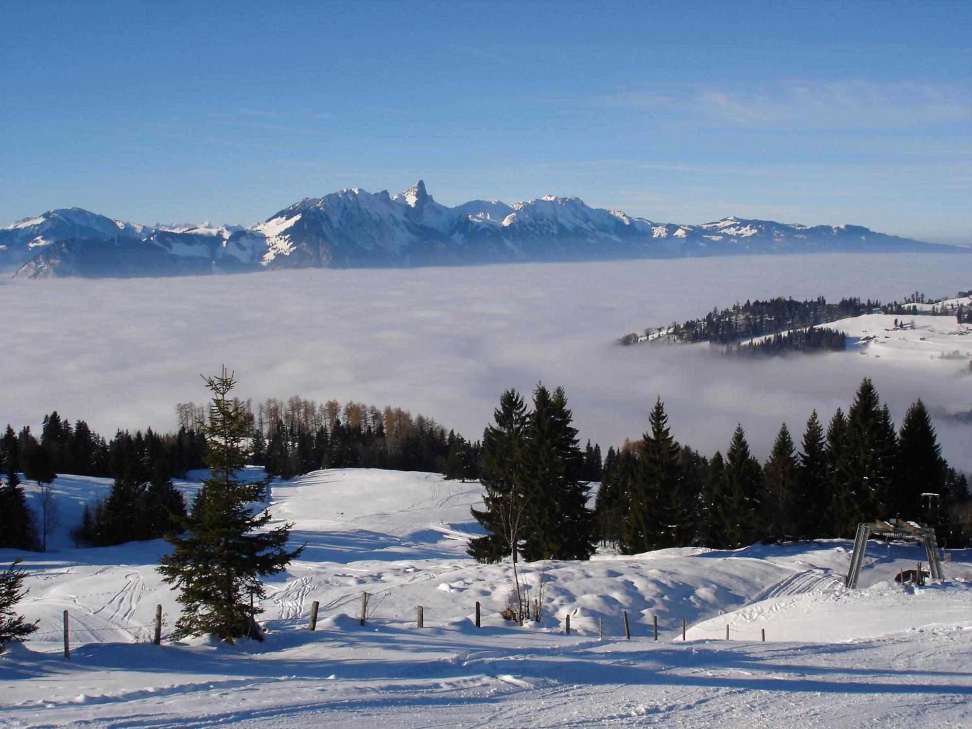 Chalet Sunneschyn Schwanden  Eksteriør billede