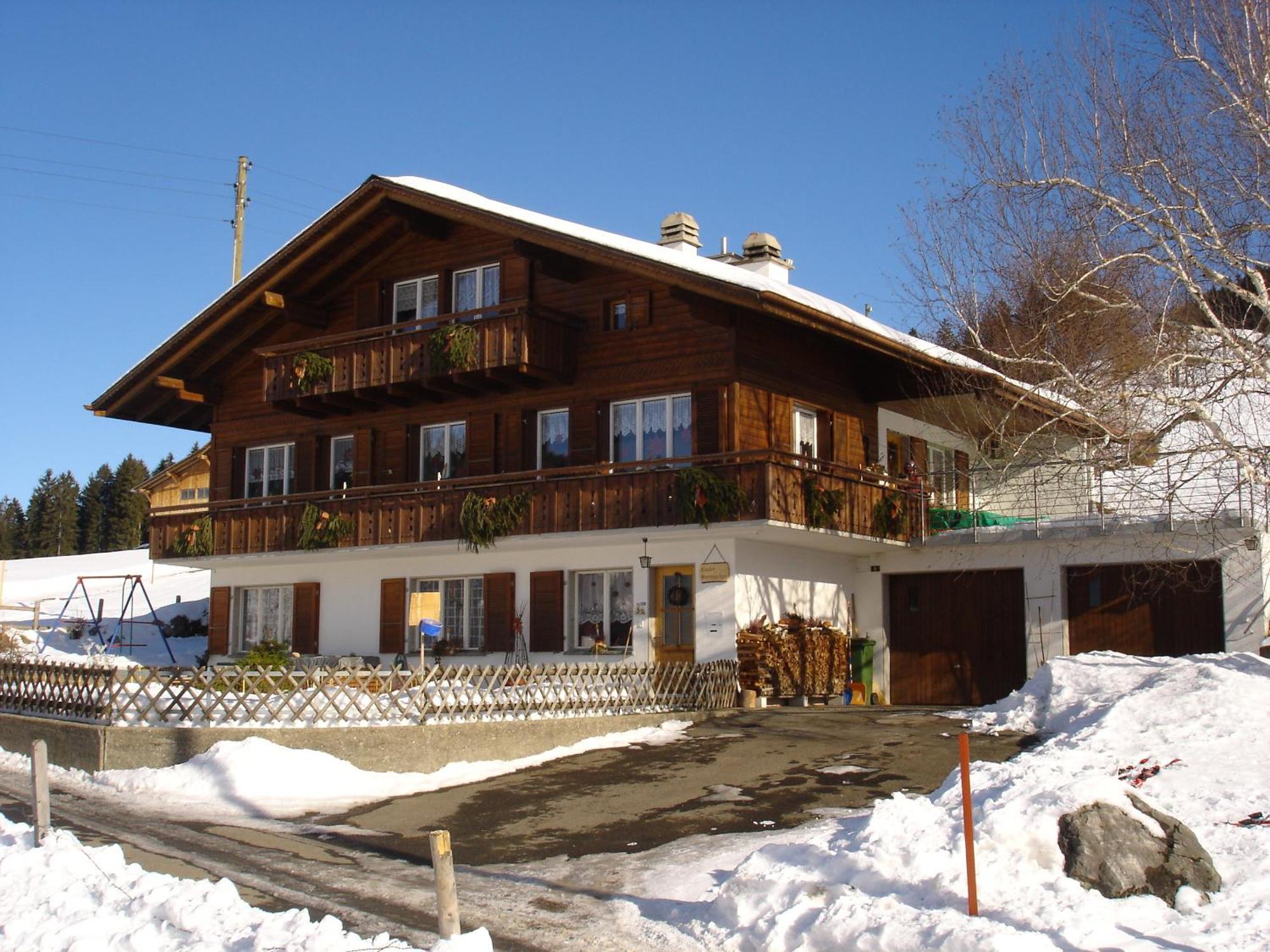 Chalet Sunneschyn Schwanden  Eksteriør billede
